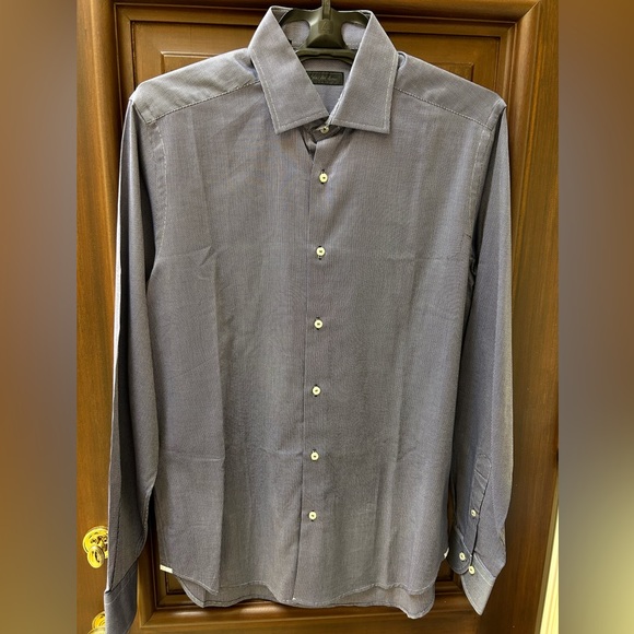 Blue and white Saks button down shirt like NEW! - Picture 3 of 3